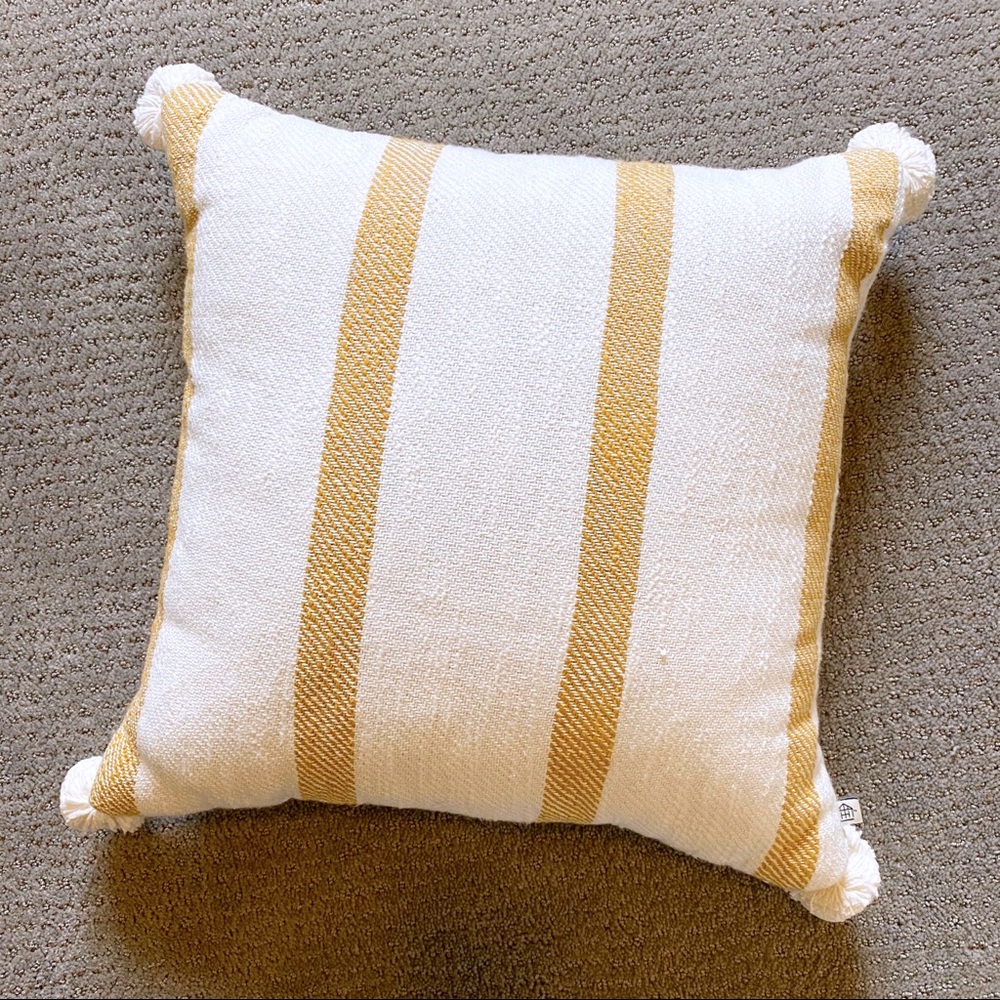 Hearth and Hand Accent Pillow 18 x 18